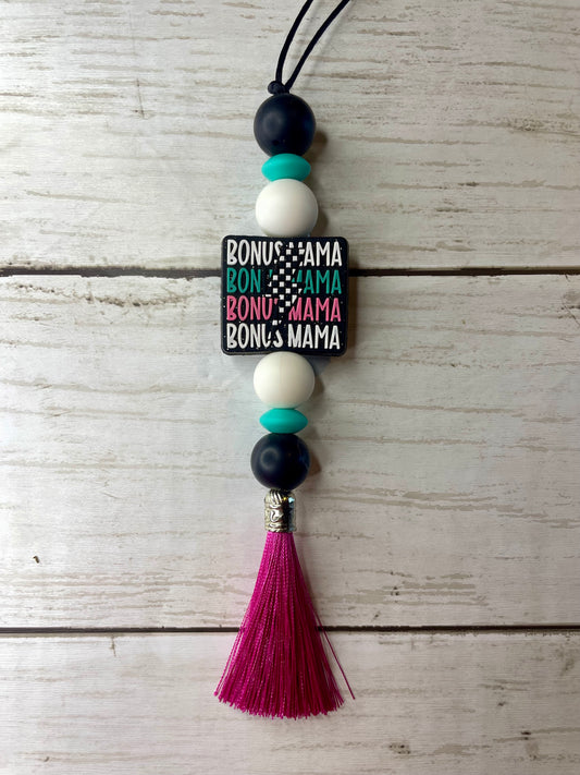 Bonus mama car charm