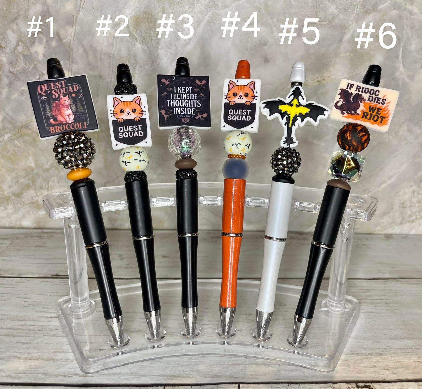 Fourth wing pen