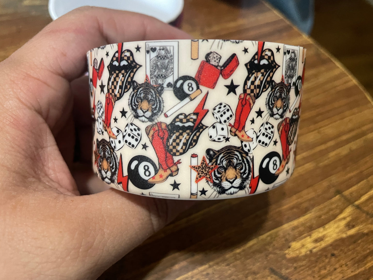 Wild card tumbler boot