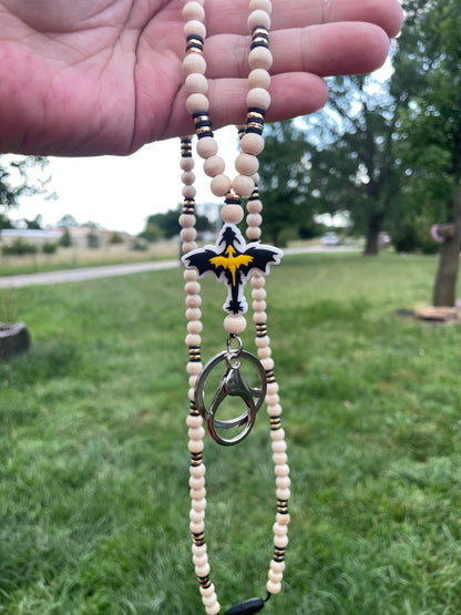Fourth wing lanyard