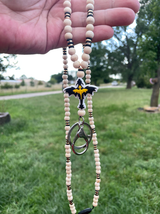 Fourth wing lanyard